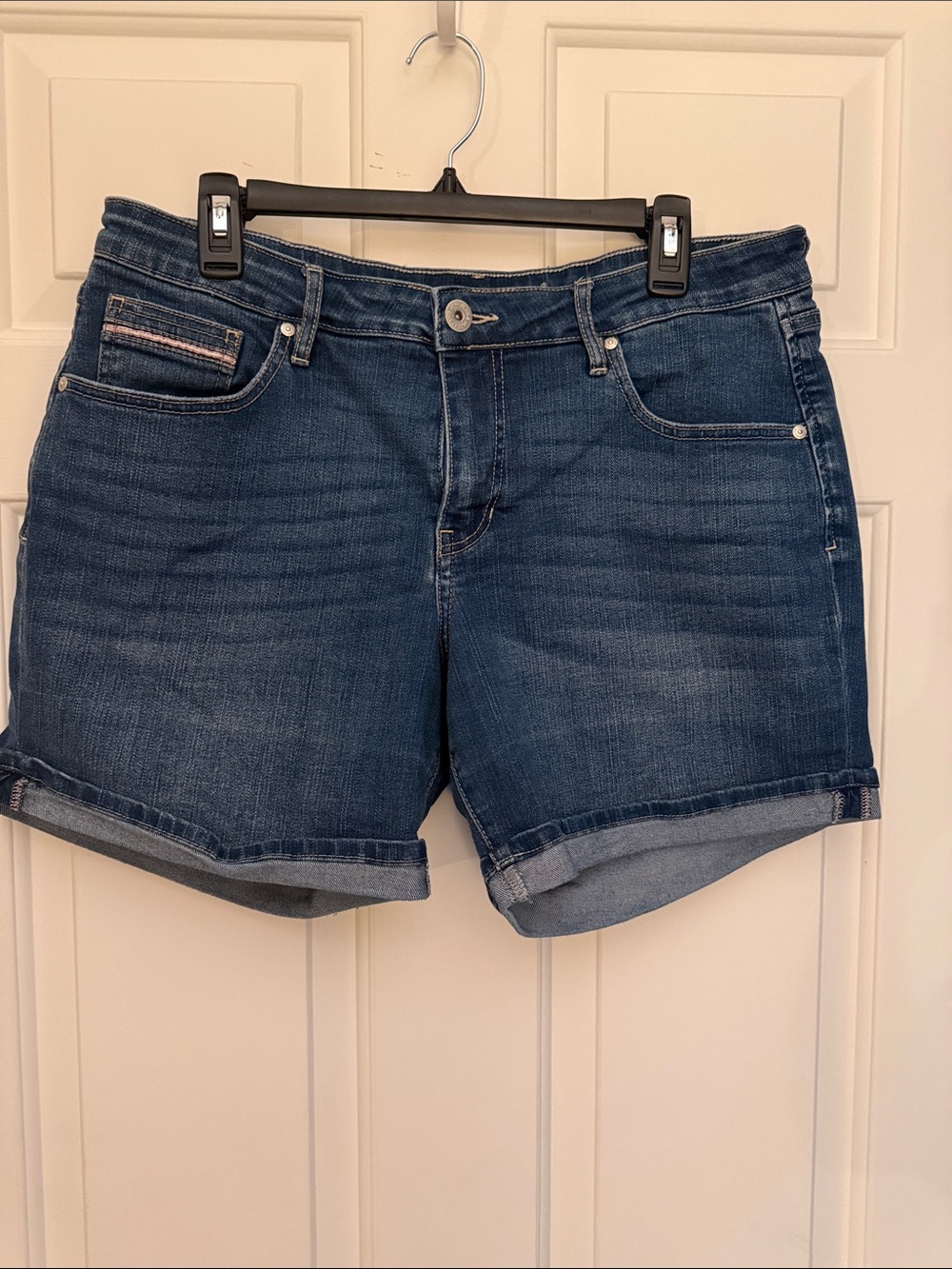 Jag Jeans Women's Mid-Dark Blue Rolled Hem Jean Shorts